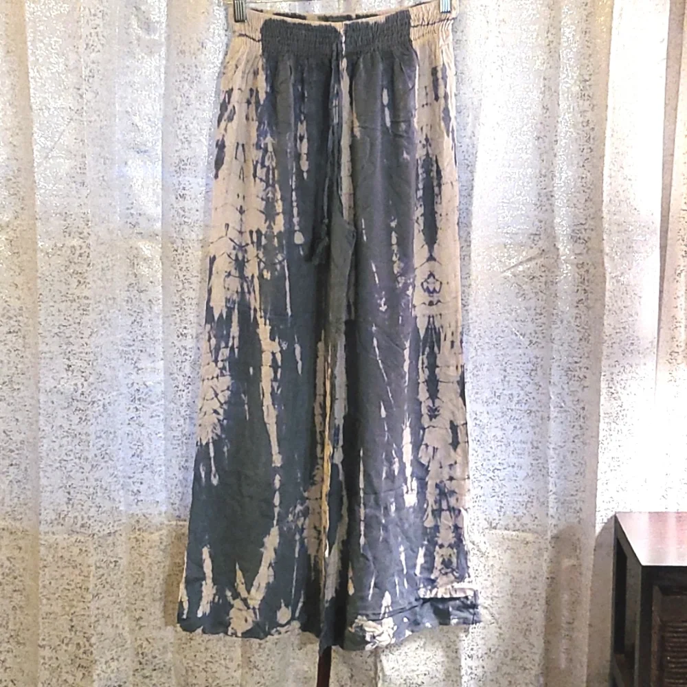 Kiwi & Punch flowy pants - Picture 1 of 3